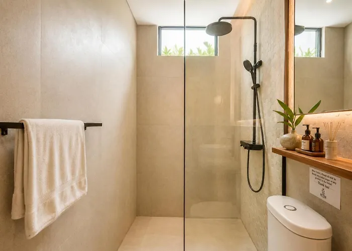 Chic 4-br Ac In Seminyak, 5 Mins * Семиньяк